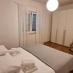 Marija * 克尔克